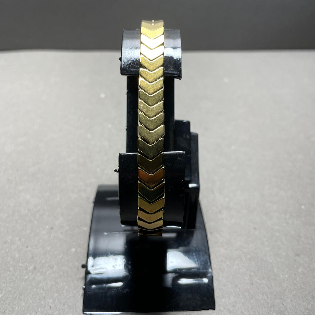 Chevron Bracelet– Golden Colour